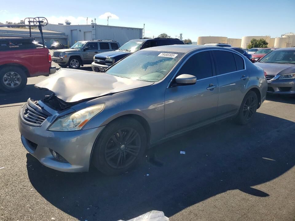 Infiniti G25