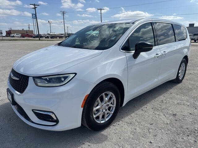2025 CHRYSLER Pacifica