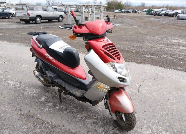 2002 KYMCO Flat Bed Scooter
