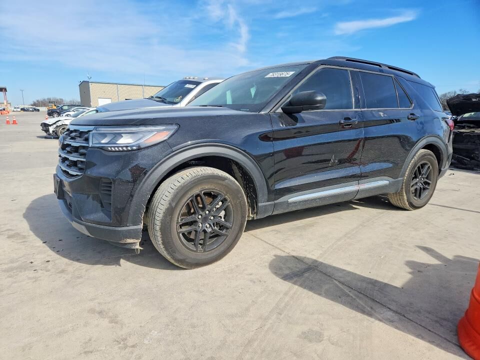 2025 FORD Explorer