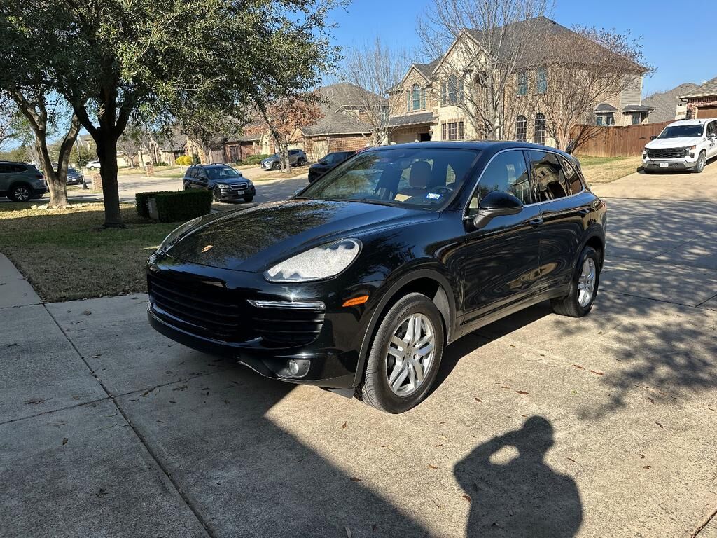 2016 PORSCHE Cayenne