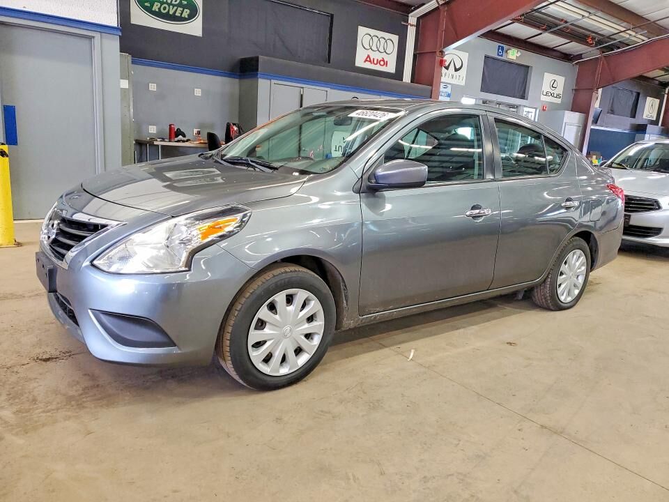 2019 NISSAN Versa