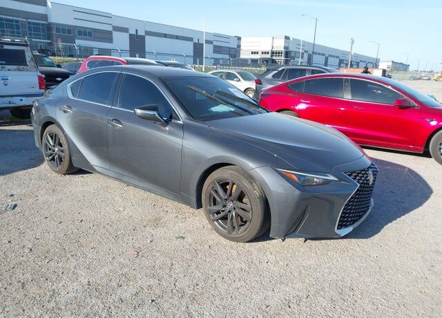 2023 LEXUS IS