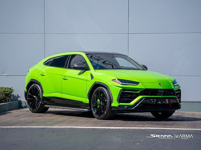 2021 LAMBORGHINI URUS