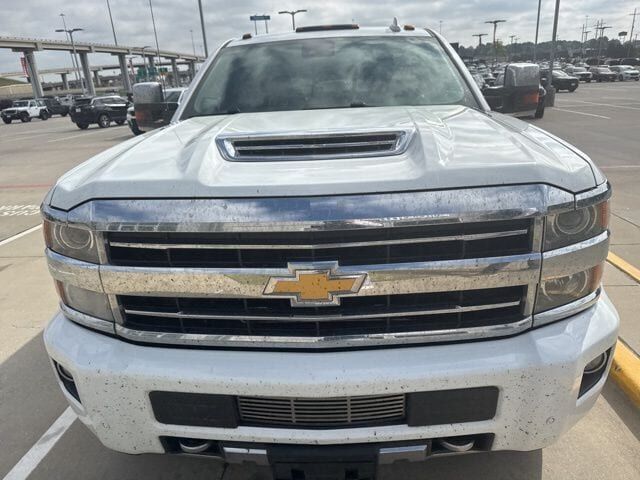 2019 CHEVROLET Silverado HD