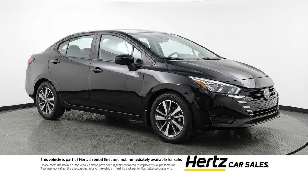 2025 NISSAN Versa