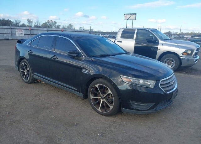 2015 FORD Taurus