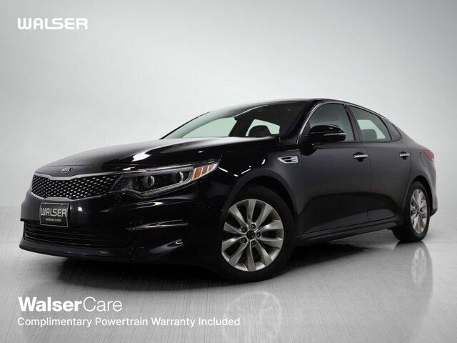 2017 KIA Optima