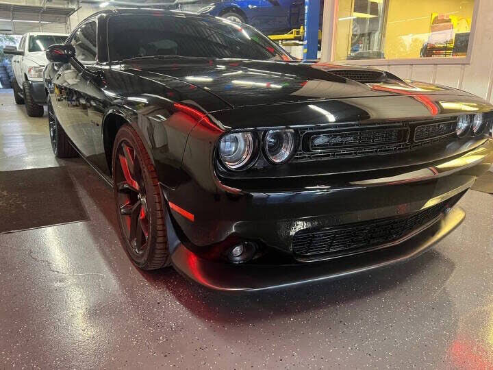 2021 DODGE Challenger