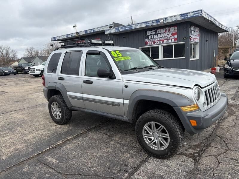 2005 JEEP Liberty