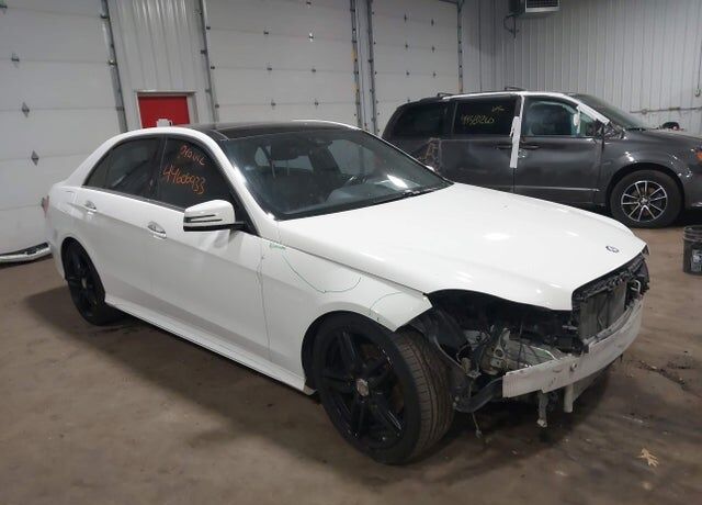 2016 MERCEDES-BENZ E-Class