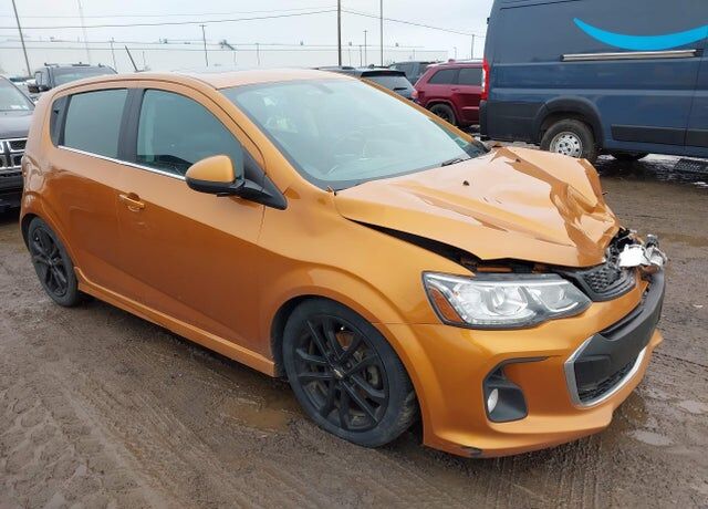 2017 CHEVROLET Sonic