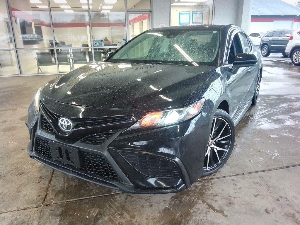 2021 TOYOTA Camry