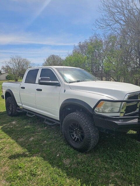 2012 DODGE Ram