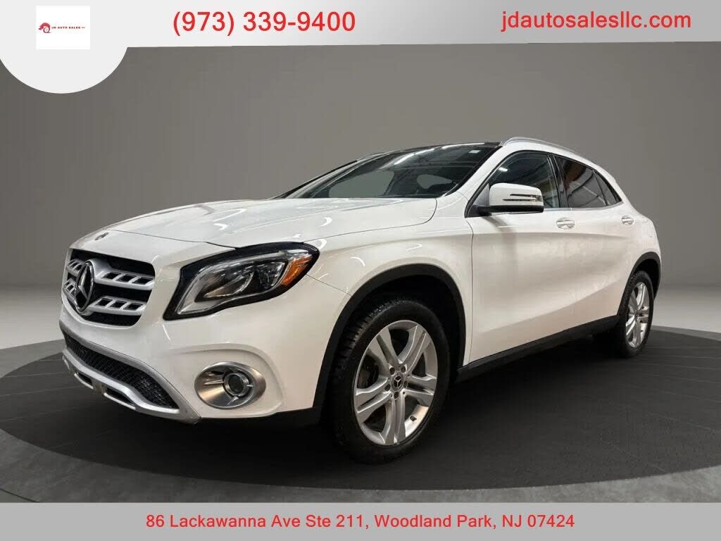 2020 MERCEDES-BENZ GLA-Class