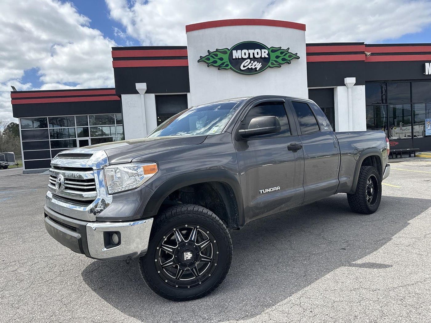 2016 TOYOTA Tundra