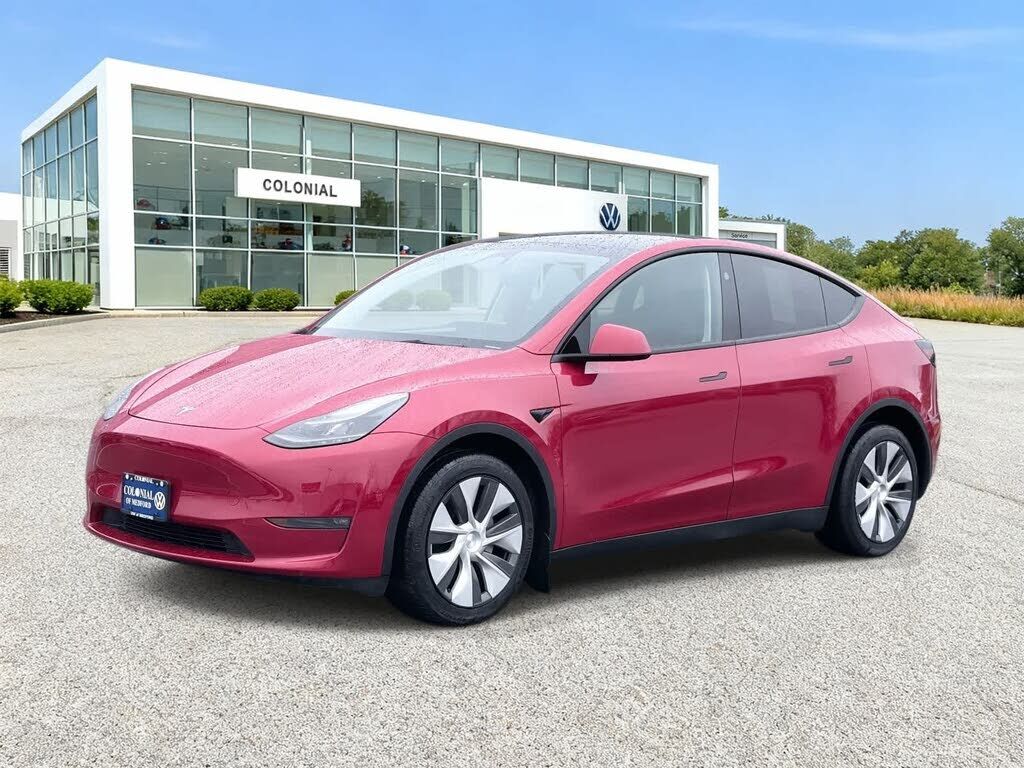 2023 TESLA Model Y