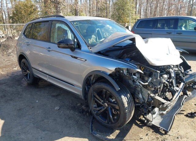 2023 VOLKSWAGEN Tiguan 4Motion