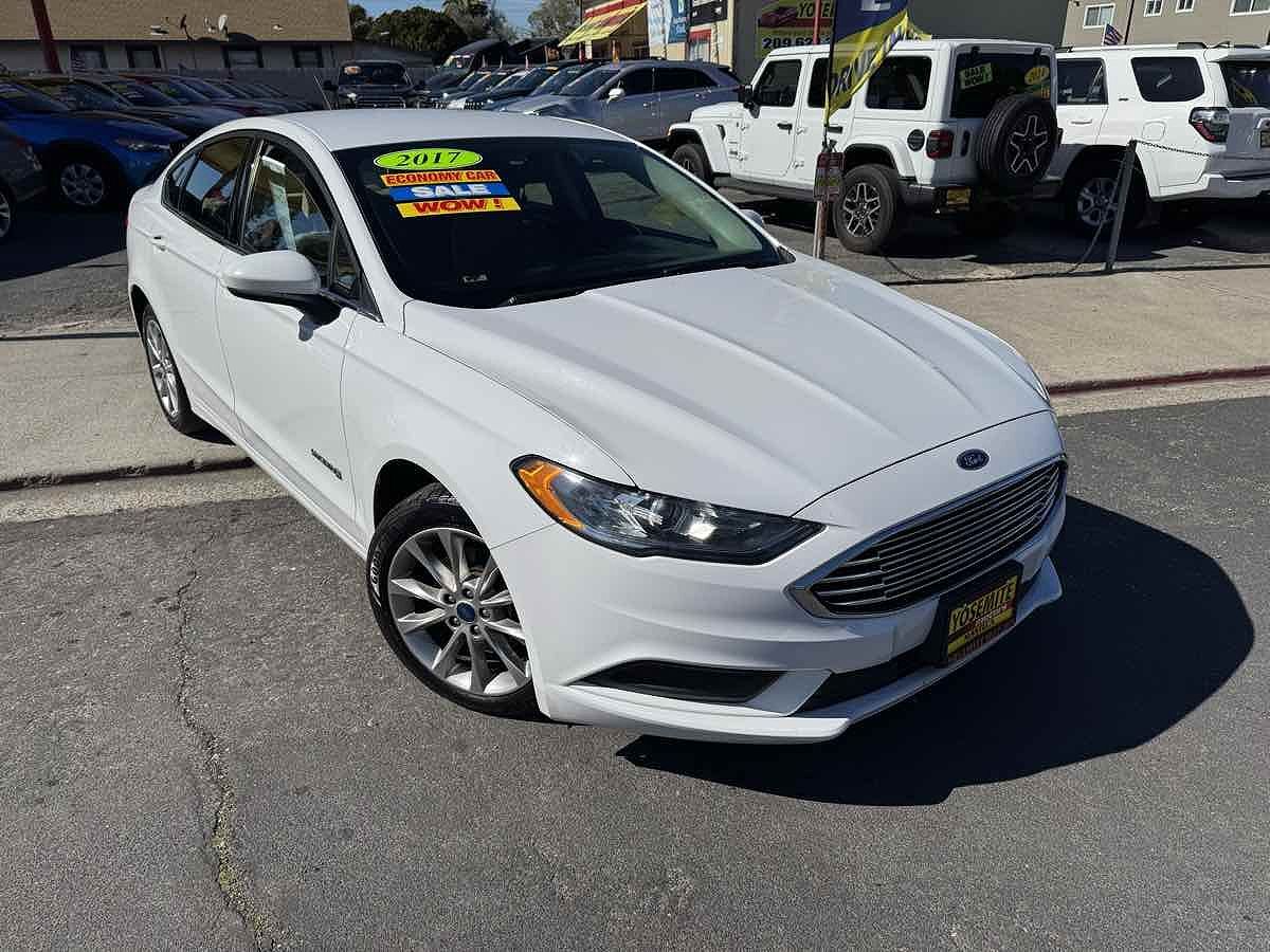 2017 FORD Fusion