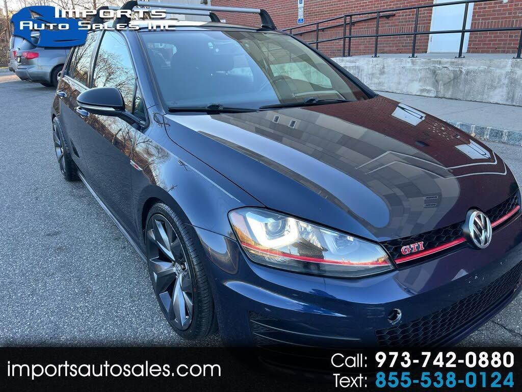 2017 VOLKSWAGEN Golf GTI