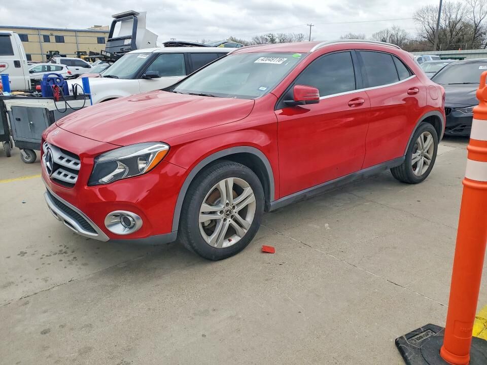 2018 MERCEDES-BENZ GLA-Class