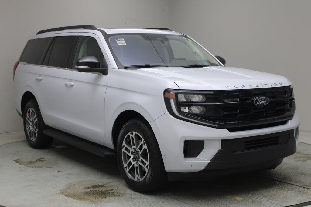 2025 FORD Expedition