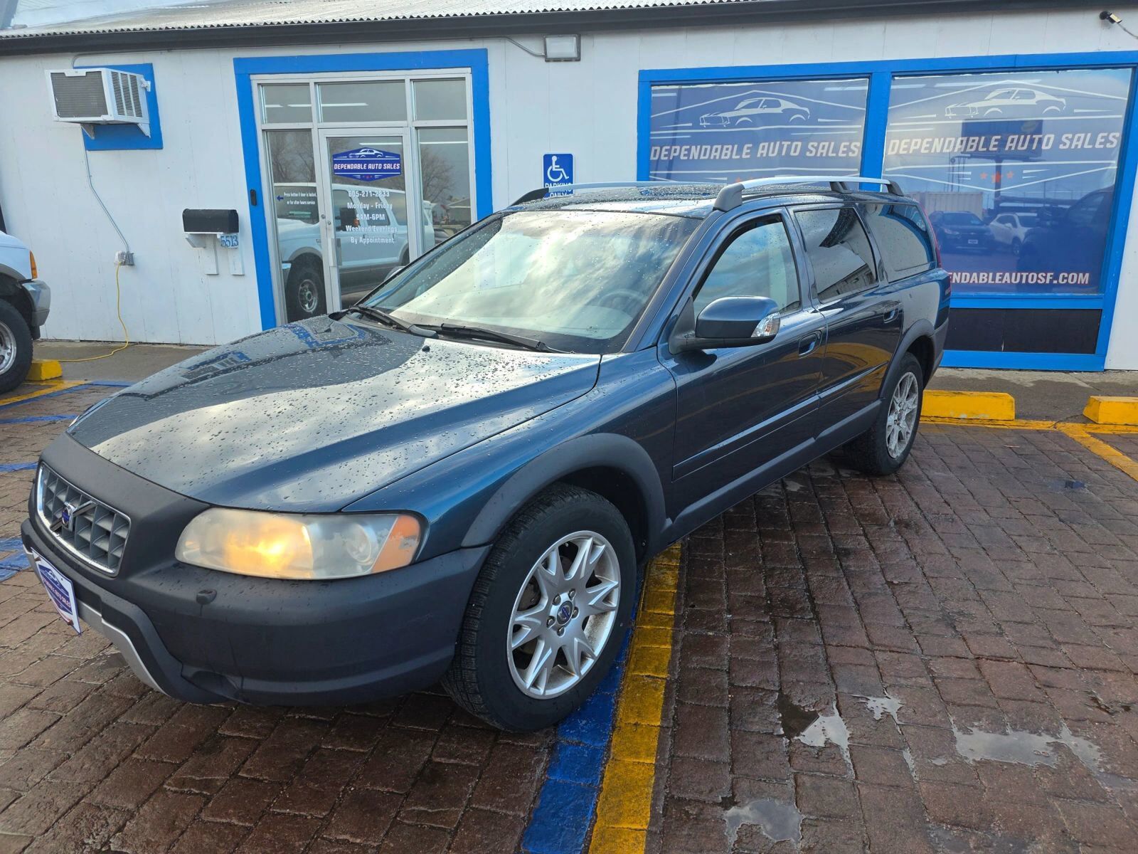 2007 VOLVO XC70