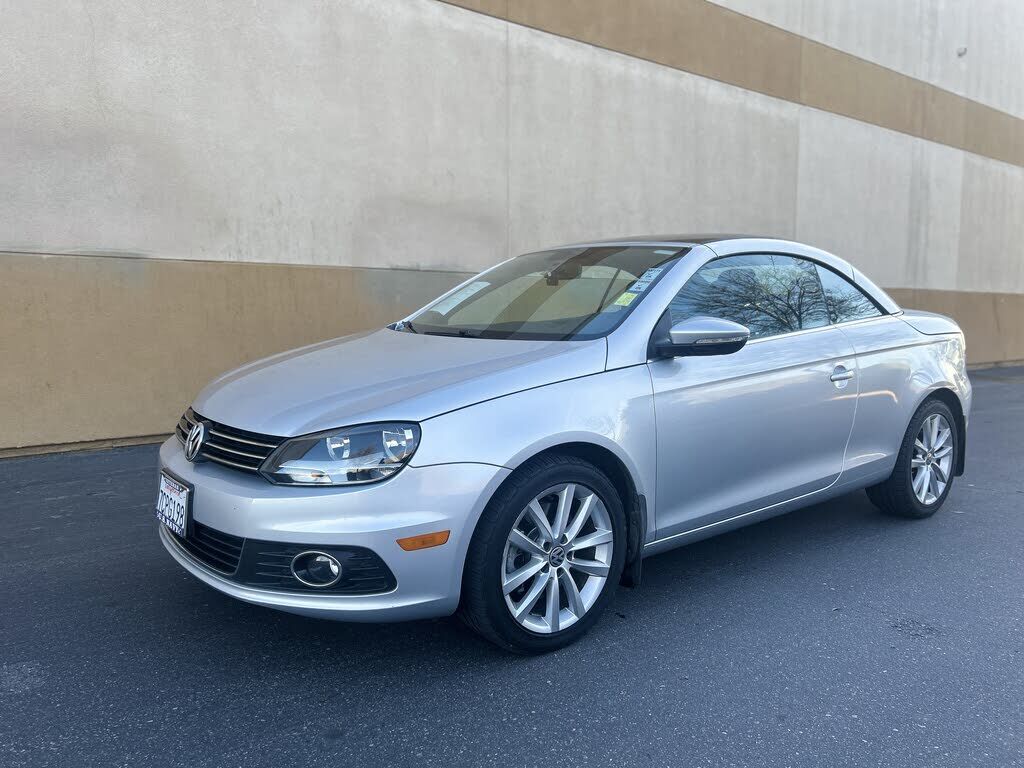 2013 VOLKSWAGEN Eos