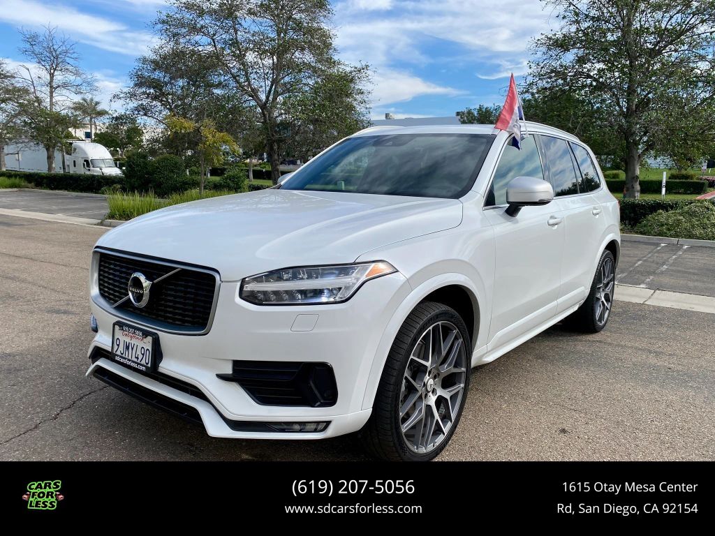 2017 VOLVO XC90