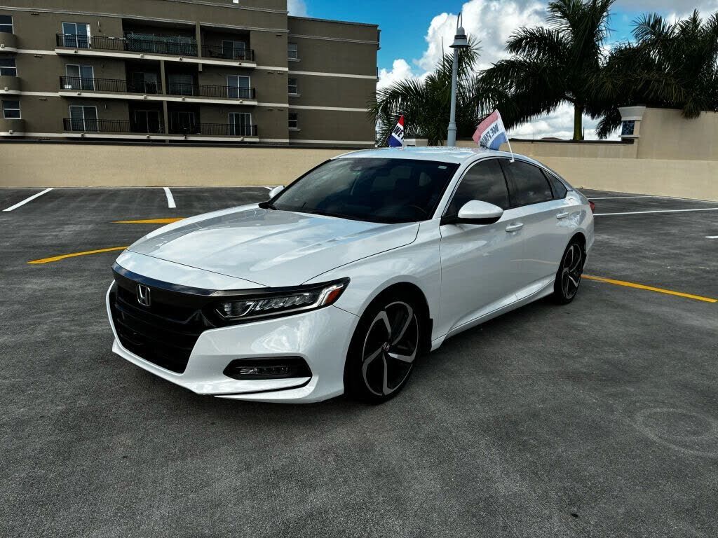 2019 HONDA Accord