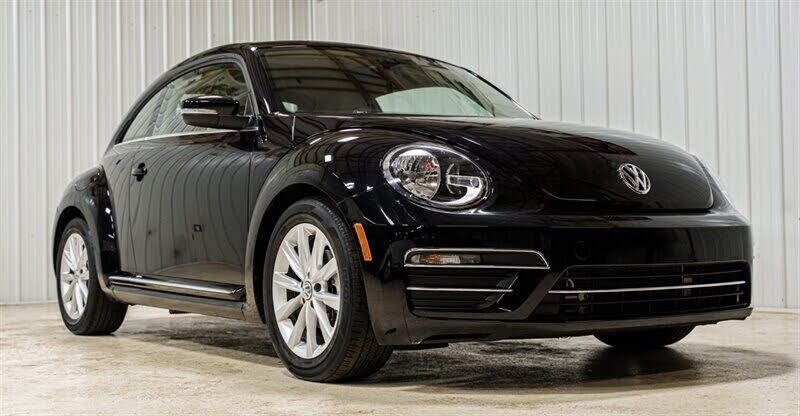 2018 VOLKSWAGEN Beetle