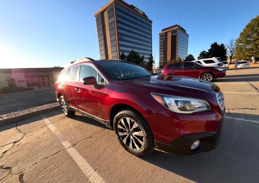 2016 SUBARU Outback