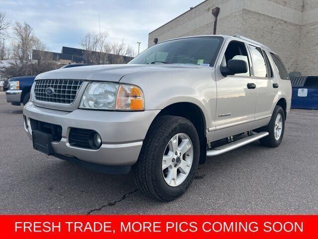 2005 FORD Explorer