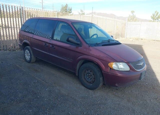 2001 CHRYSLER Town and Country
