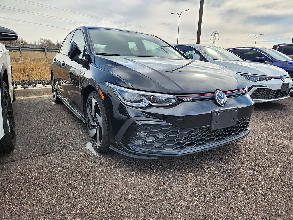 2024 VOLKSWAGEN Golf GTI
