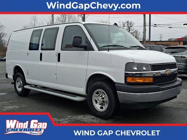 2024 CHEVROLET Express