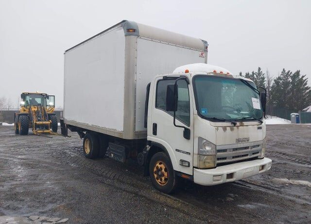 2011 ISUZU NPR/NPR-HD