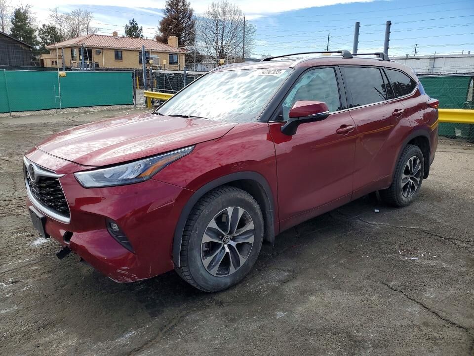 2020 TOYOTA Highlander