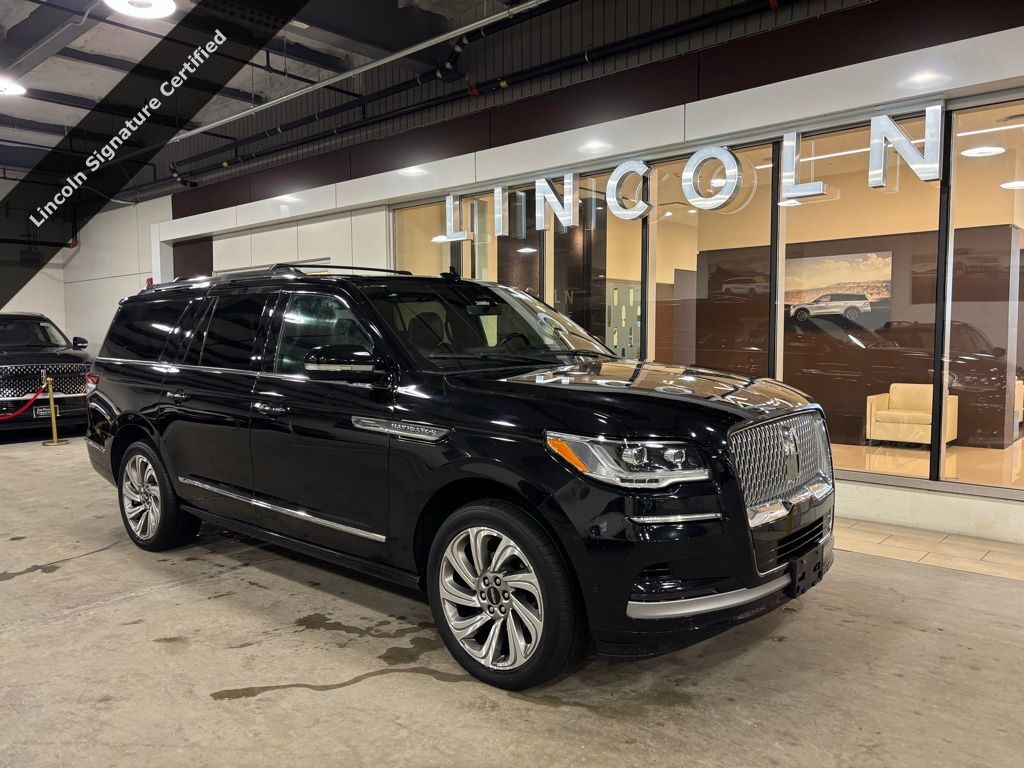 2023 LINCOLN Navigator L