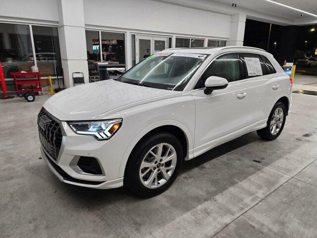 2023 Audi Q3