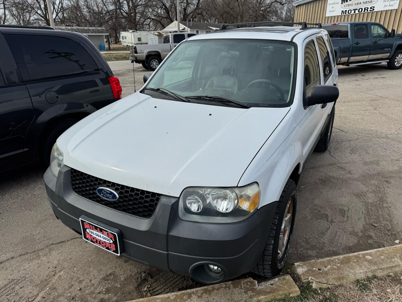 2005 FORD Escape