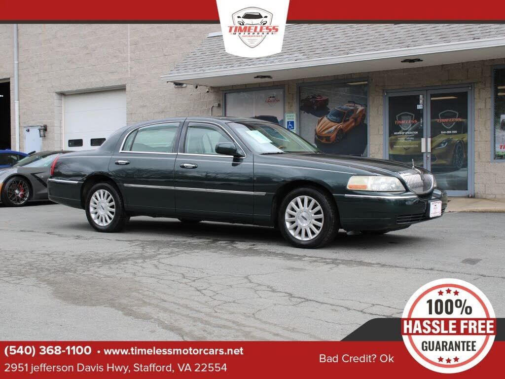 2003 LINCOLN Town Car