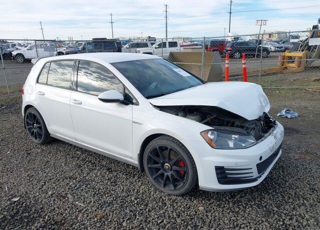 2015 VOLKSWAGEN GTI
