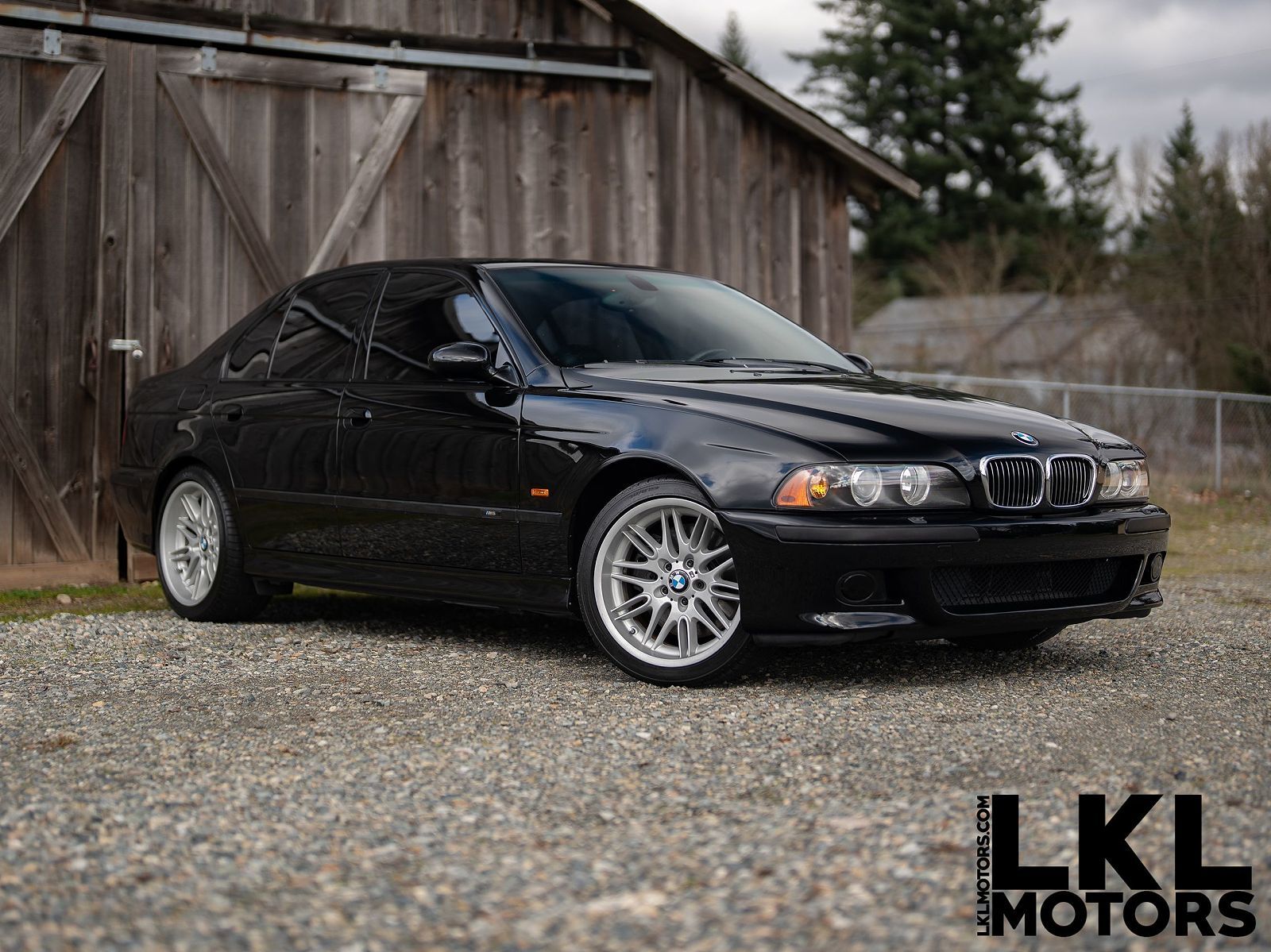 2001 BMW M5