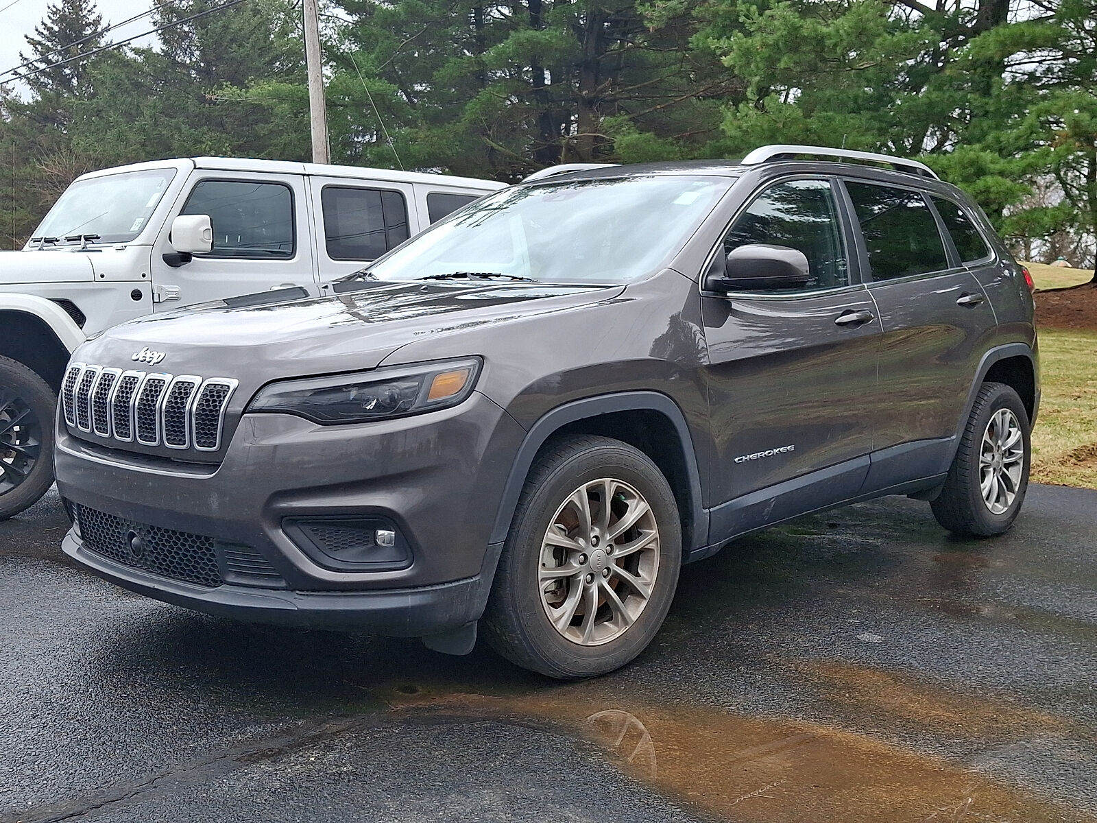2021 JEEP Cherokee