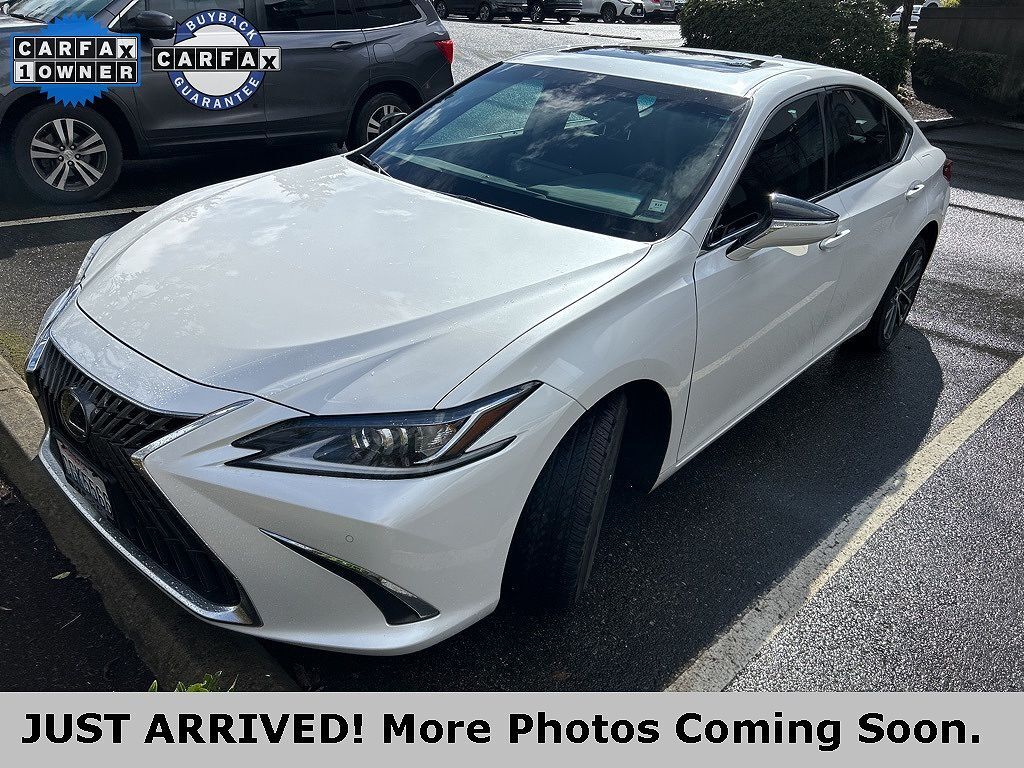 2023 LEXUS ES