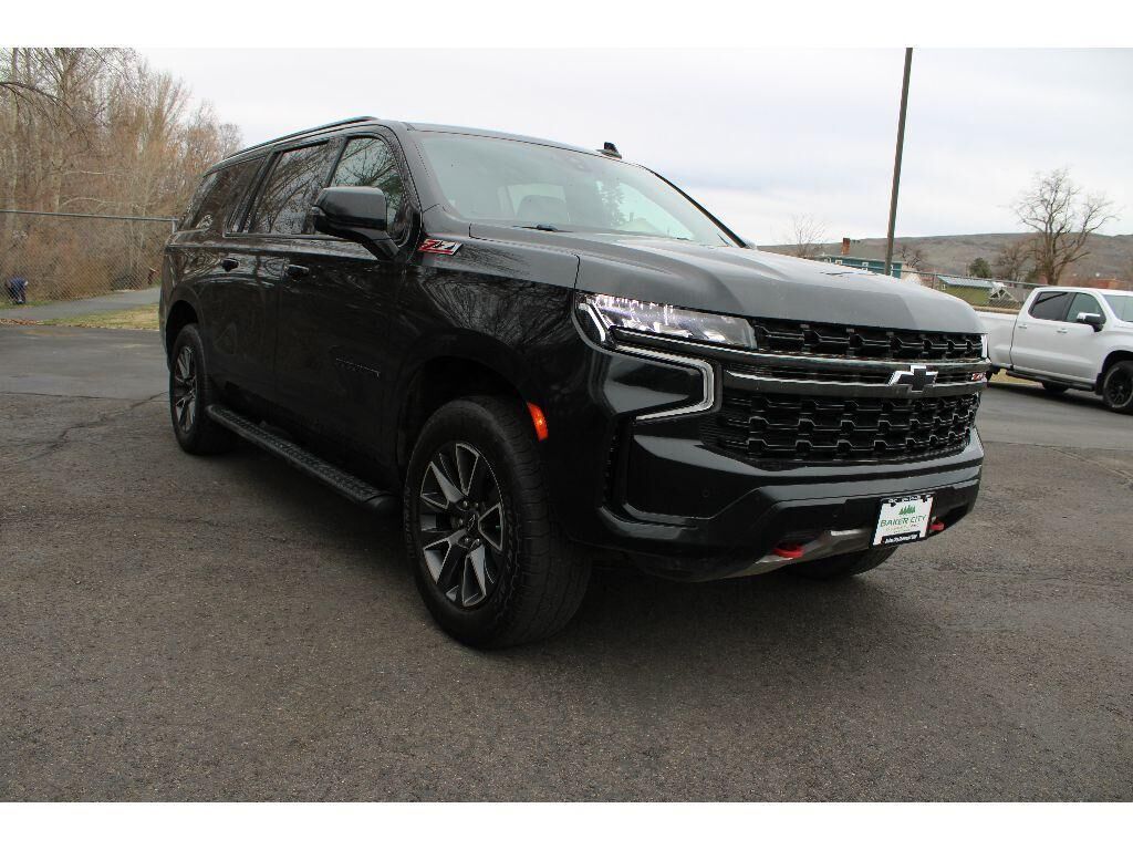 2021 CHEVROLET Suburban