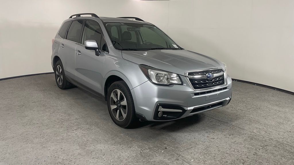 2018 SUBARU Forester