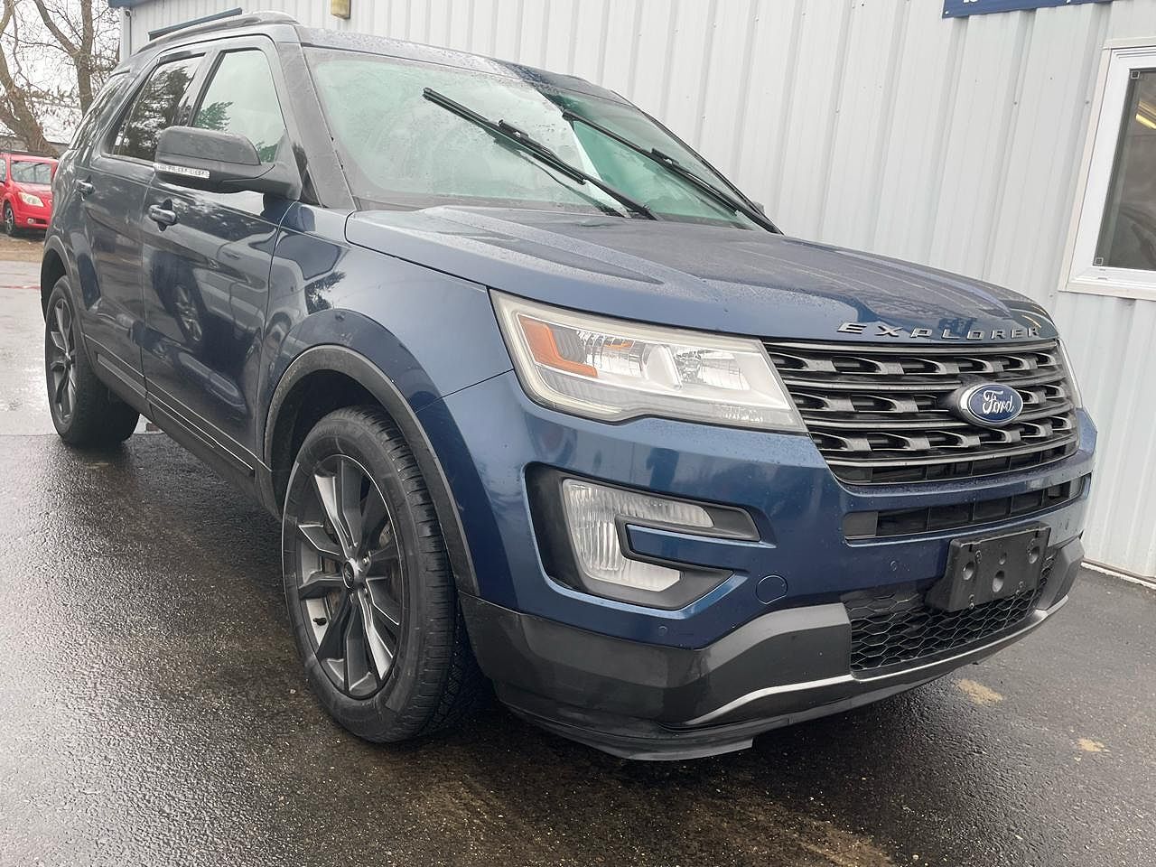 2017 FORD Explorer