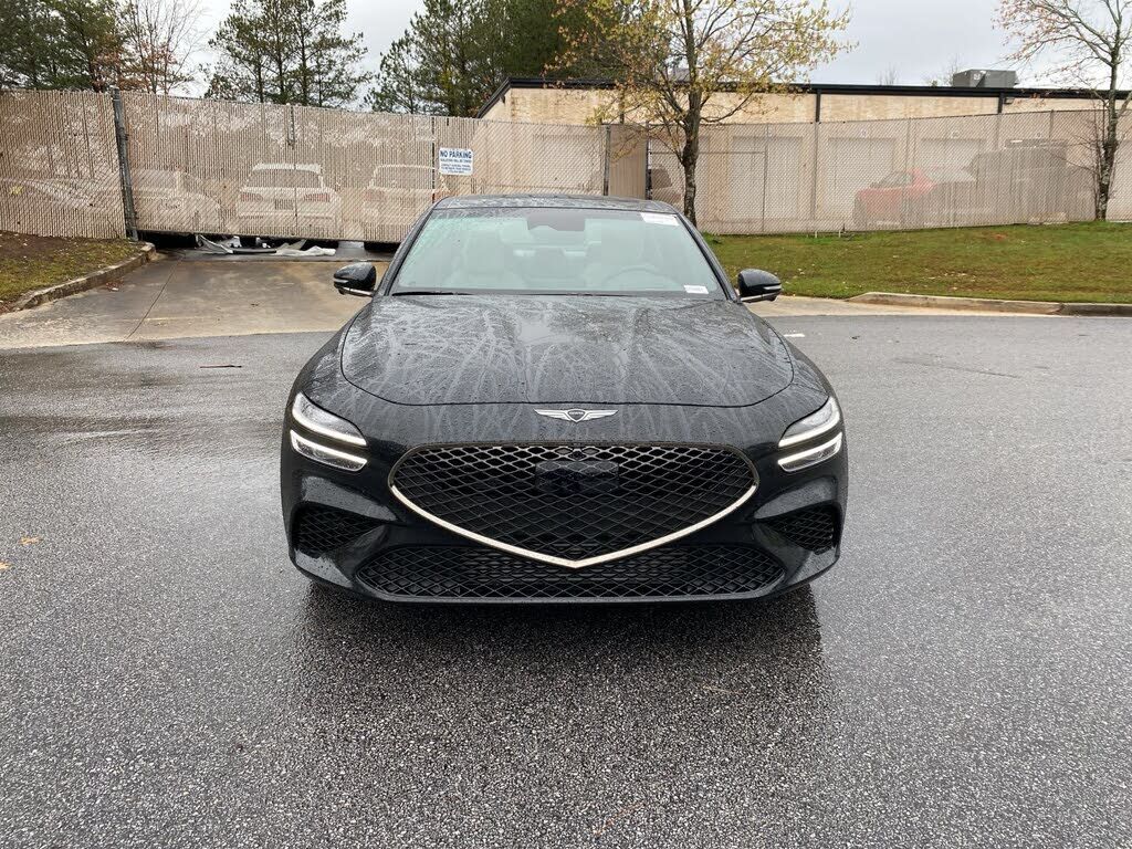 2025 GENESIS G70